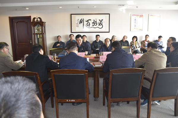 华体会体育官方网站-华体会体育(中国)
党委理论学习中心组召开“廉洁自律”专题集中学习研讨会议