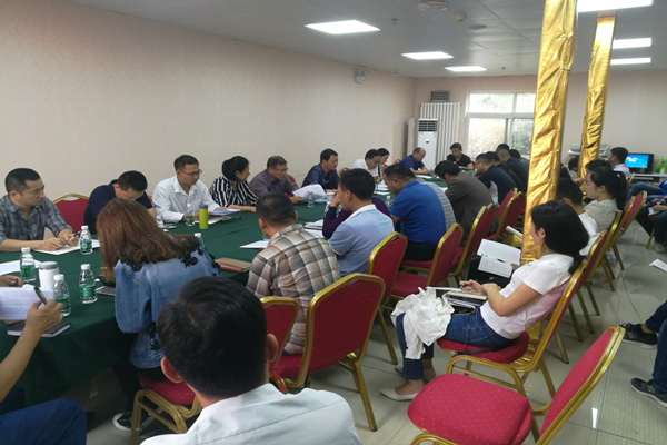 华体会体育官方网站-华体会体育(中国)
召开西站路道路工程结算审计动员大会